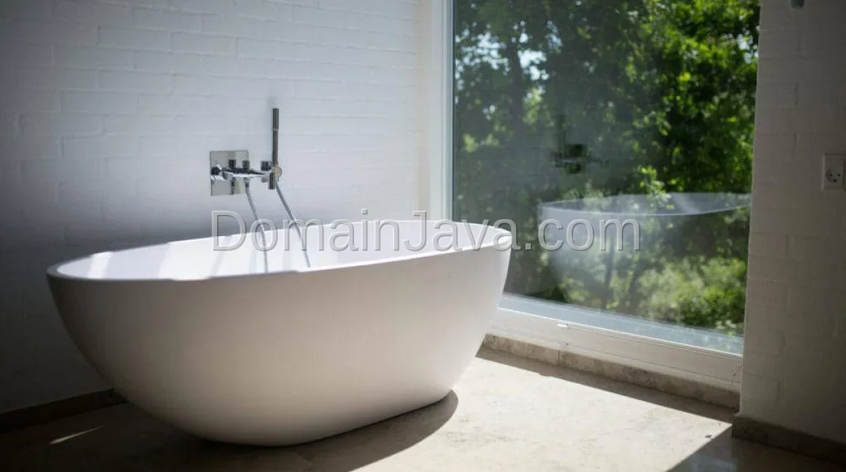 5 Tips Membersihkan Bathtub Kamar Mandi agar Selalu Bersih
