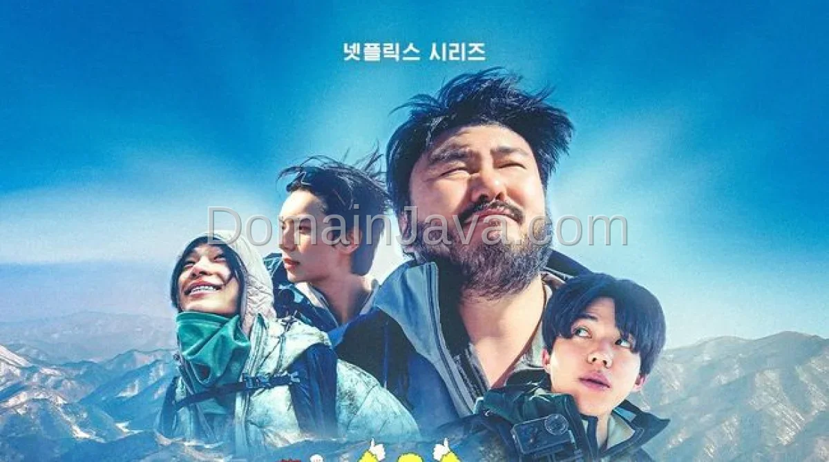 Dowoon Day6 dan Lee Chae Min Bintangi Variety Show Mendaki Gunung
